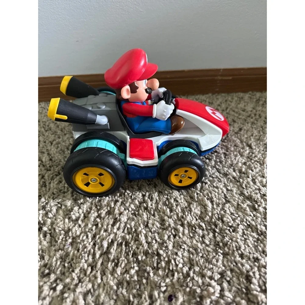 World of Nintendo Mario Kart 8 Anti-Gravity R/C Racer Jakks Pacific w Remote